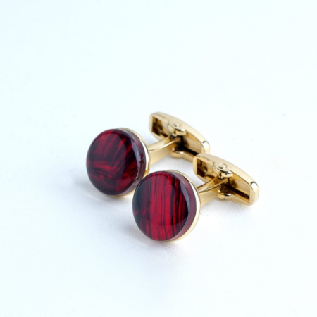 beautiful cufflinks for men who like to be dressed well